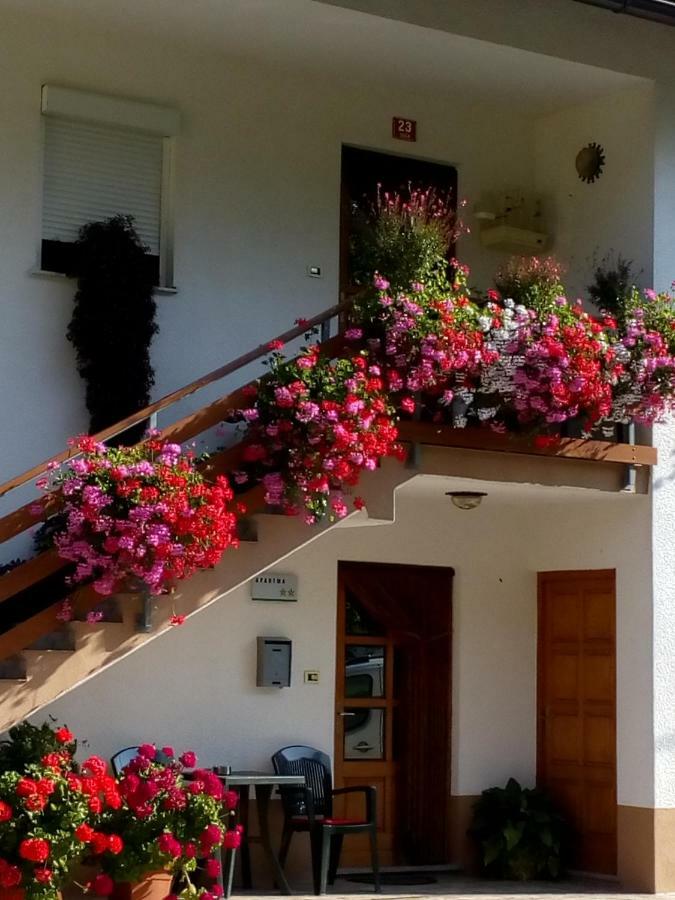 Apartma Pod Rozem Soča Exterior foto